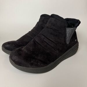 Ryka 11 W Black Slip-On Boots Women’s Comfort Shoes Minimalist Easy to Wear